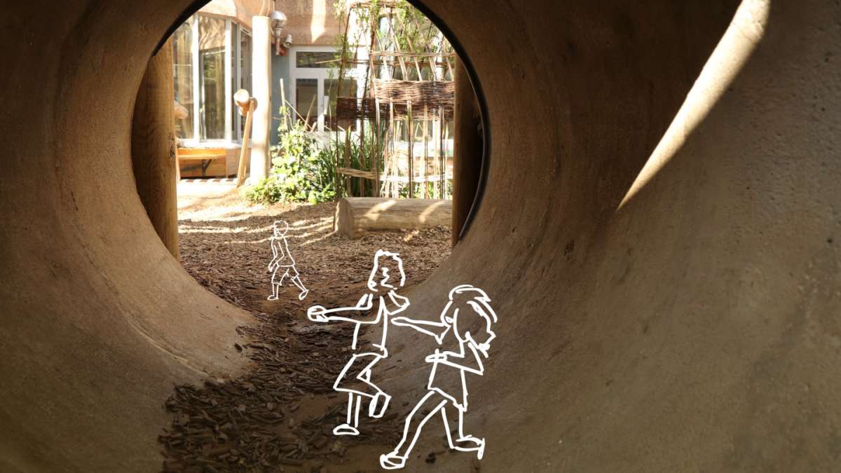 Tunnel pour jouer dans une cour avec des enfants (infographie)
